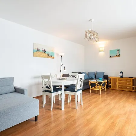 Victus Apartamenty, Mewi Spiew Апартаменти *