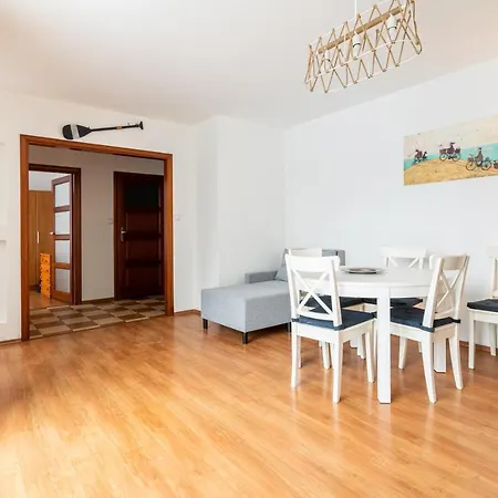 Appartement Funkcjonalny Apartament Mewi Spiew Victus Z Parkingiem By Noclegi Renters *